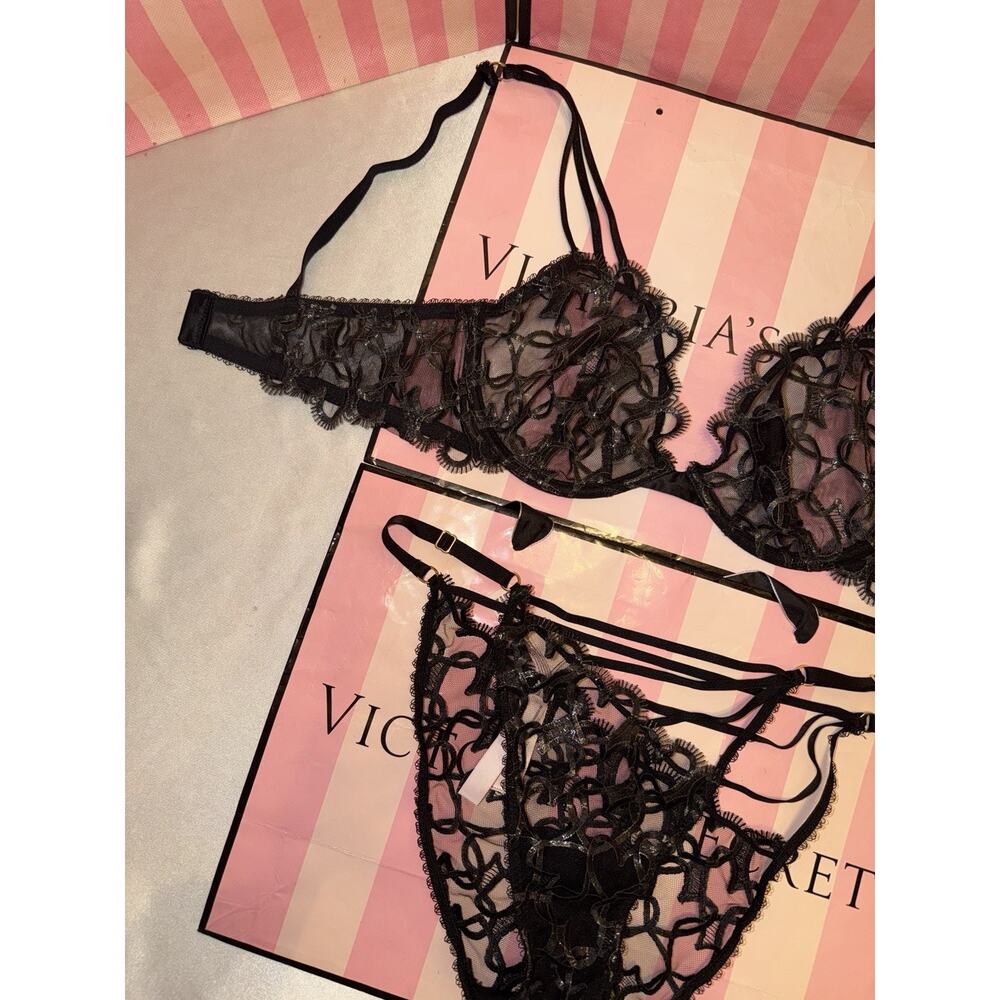 Victorias Secret Bra Very Sexy 34DD Garter Belt Medium Panty Heart Print - Picture 3 of 9